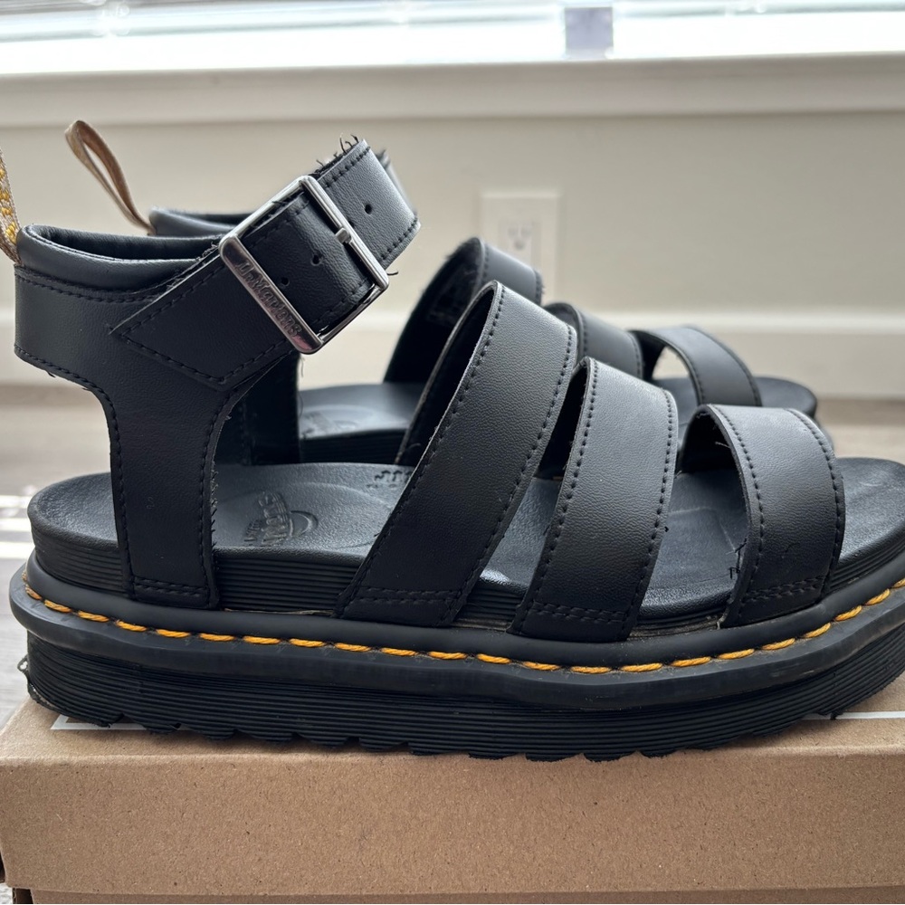 Dr. Martens v Blair platform sandals